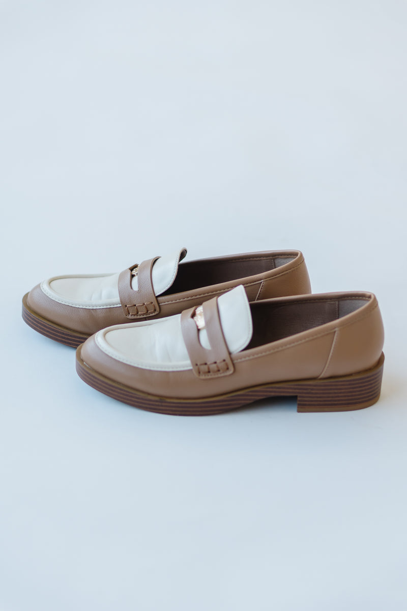 Chinese Laundry: Porter Loafer in Bone + Camel