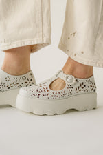 Melissa: Kick Off Lace Platform in White (SHIPS IN ONE WEEK)