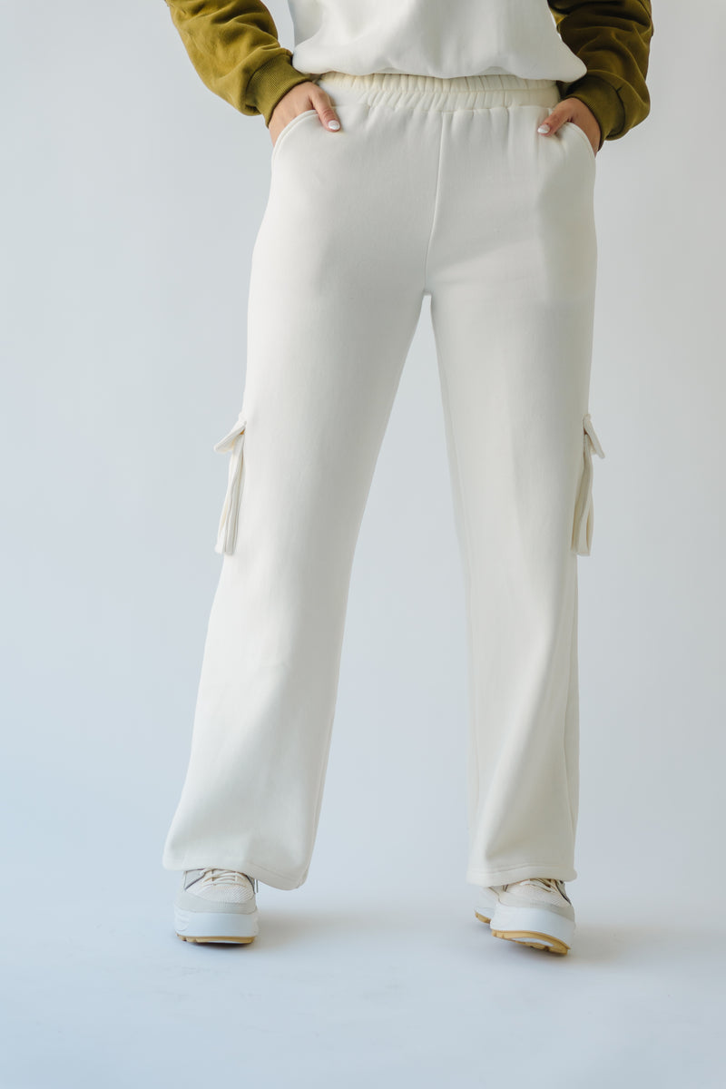The Richland Cargo Sweatpants in Ivory – Piper & Scoot