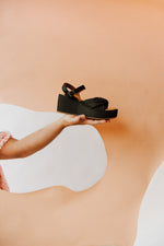 The Sun Valley Leather Sandal in Black