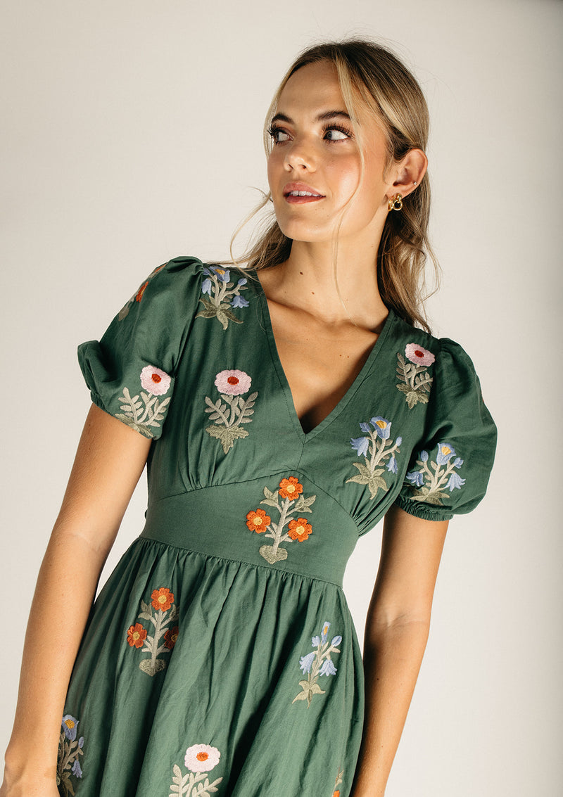 midi dress with embroidery The Lundeen Embroidered in Deep Emerald Small Color:Green Cyprus trench coat Made from 100% cotton A.L.C Mini Dress by