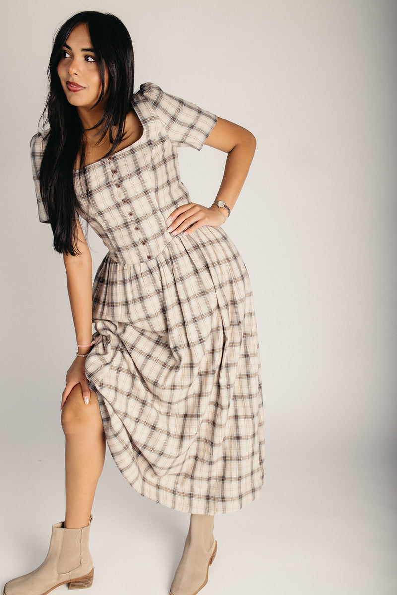 tartan plaid maxi dress The Landers in Oat Small comunion dress Size:46 / XXL length Renaissance skirt Handmade Rose Pattern Sequin Lace