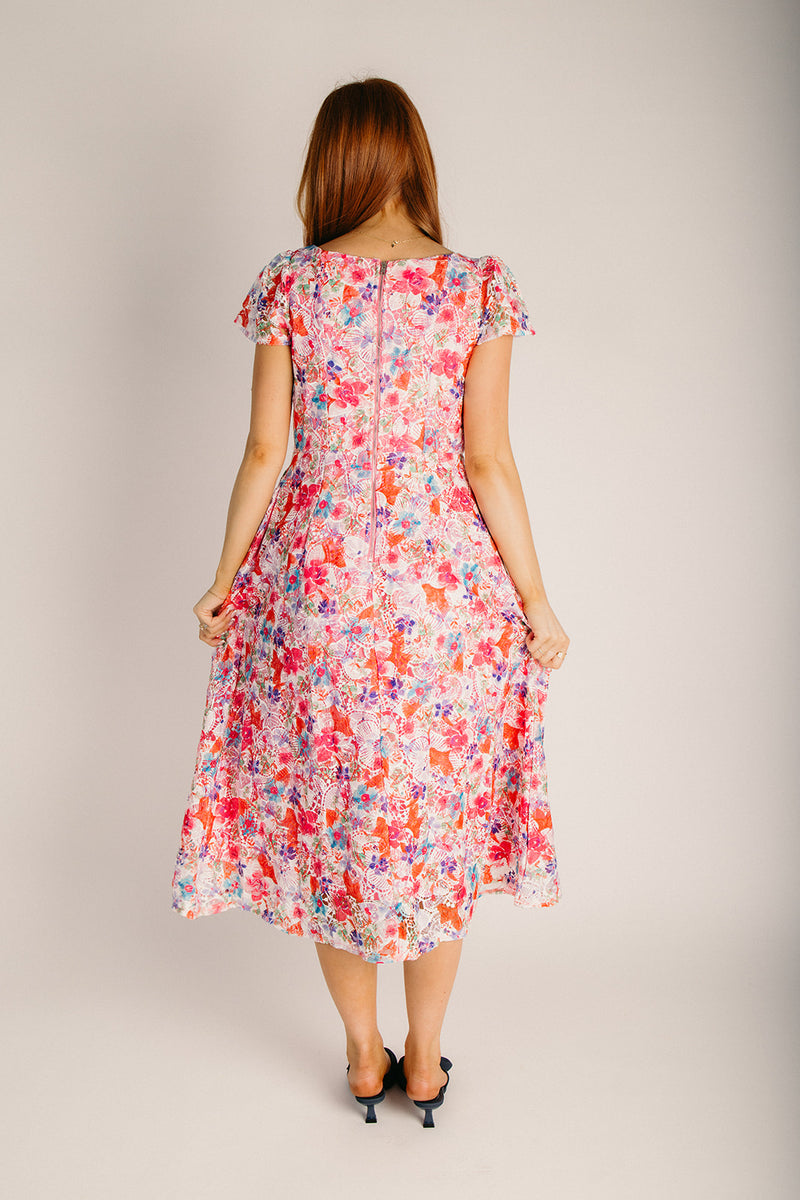 pink floral midi dress The Diggins Floral Midi Dress in Pink Large