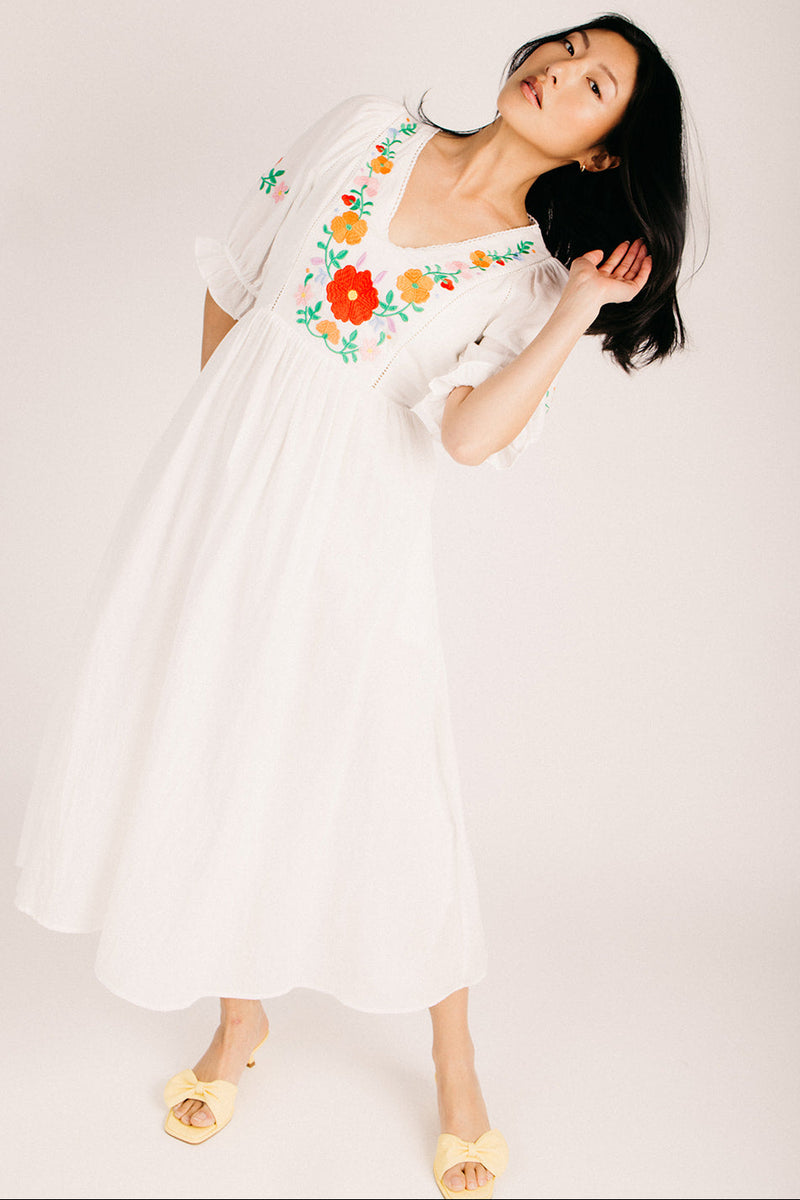 The Phinney Embroidered Maxi Dress in Off White – Piper & Scoot