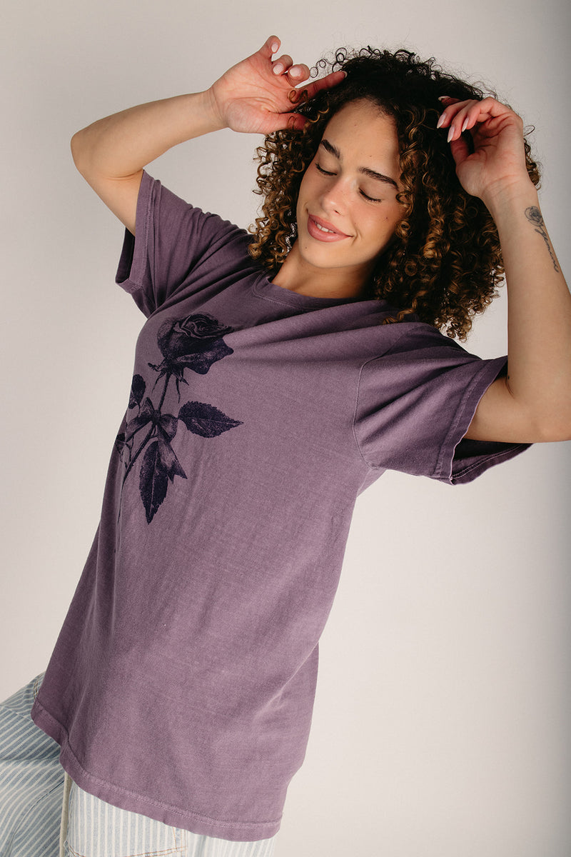 The Rose Flower Graphic Oversized Tee in Wine – Piper & Scoot