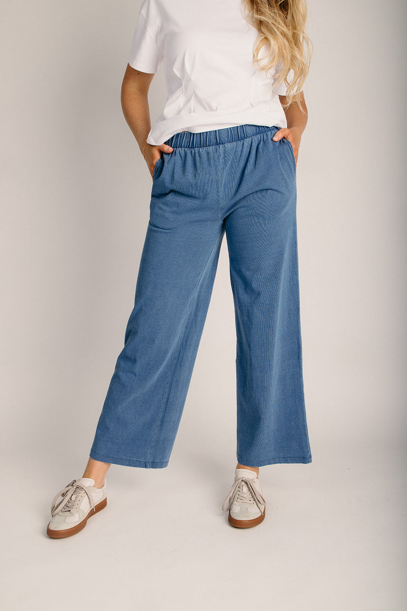 The Maurice Wide Leg Lounge Pant in Dark Denim – Piper & Scoot