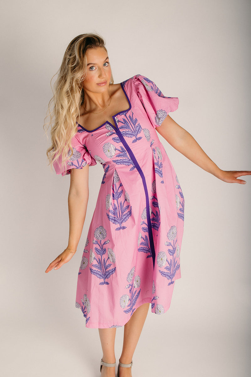 The Hollin Pleated Detail Midi Dress in Pink – Piper & Scoot