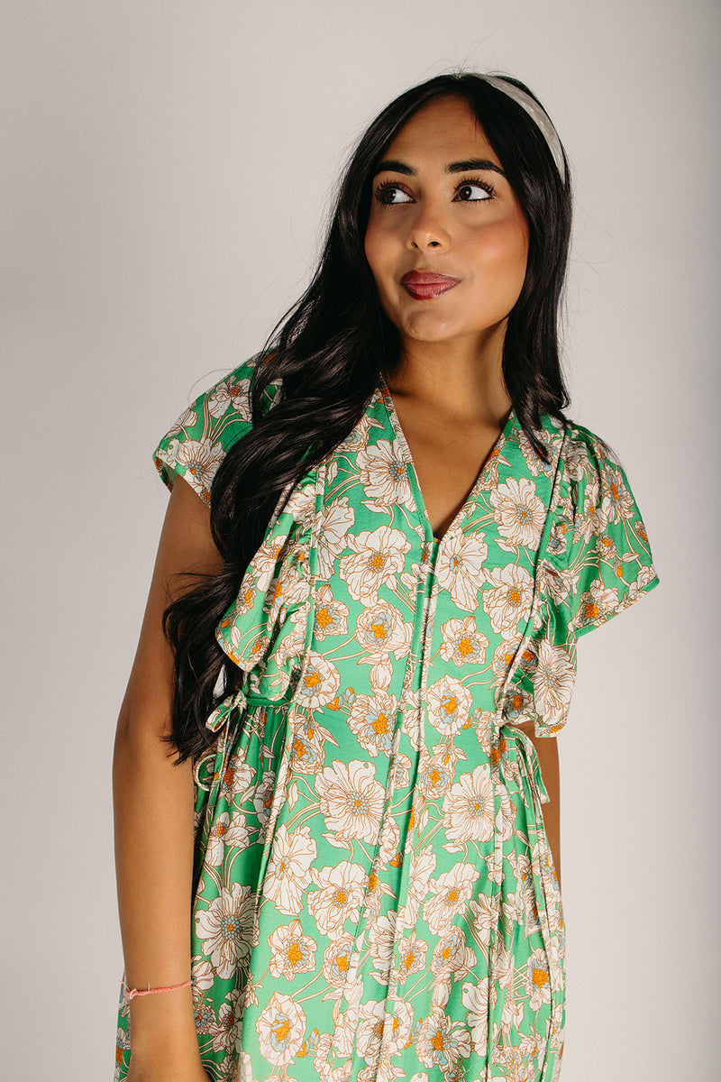 green floral v neck dress Green Floral V-Neck 3/4 Sleeve Midi Dress