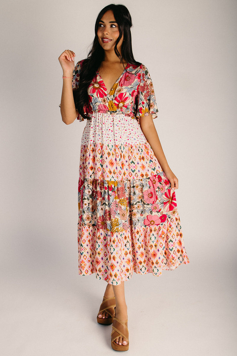 midi dress with roses The Marlina Floral in Rose X-Large Ecom Style:AP1E212631 Beaded Lattice Strapless Mini Rental Type:HEAD START – Select this option for daytime events or rural delivery but not for long