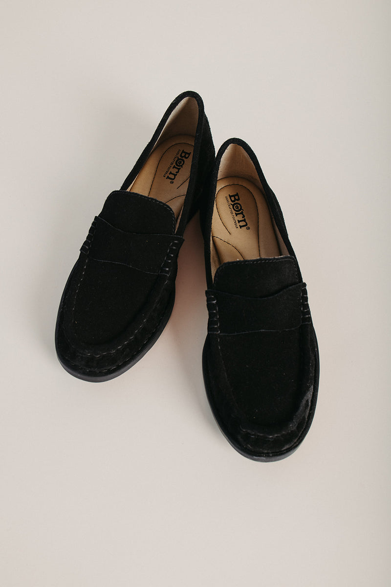 Born: Maris Loafer in Black Suede – Piper & Scoot
