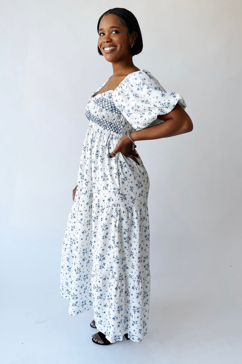The Danika Bubble Sleeve Maxi Dress in Ivory Multi