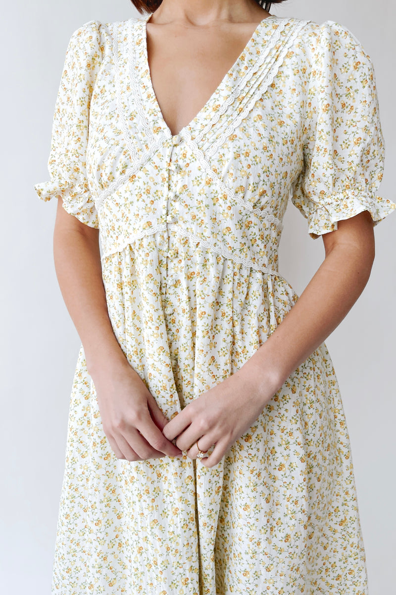 faithfull la falaise midi dress The Babitz Floral Button-Up Dress in Daffodil – Piper & Scoot