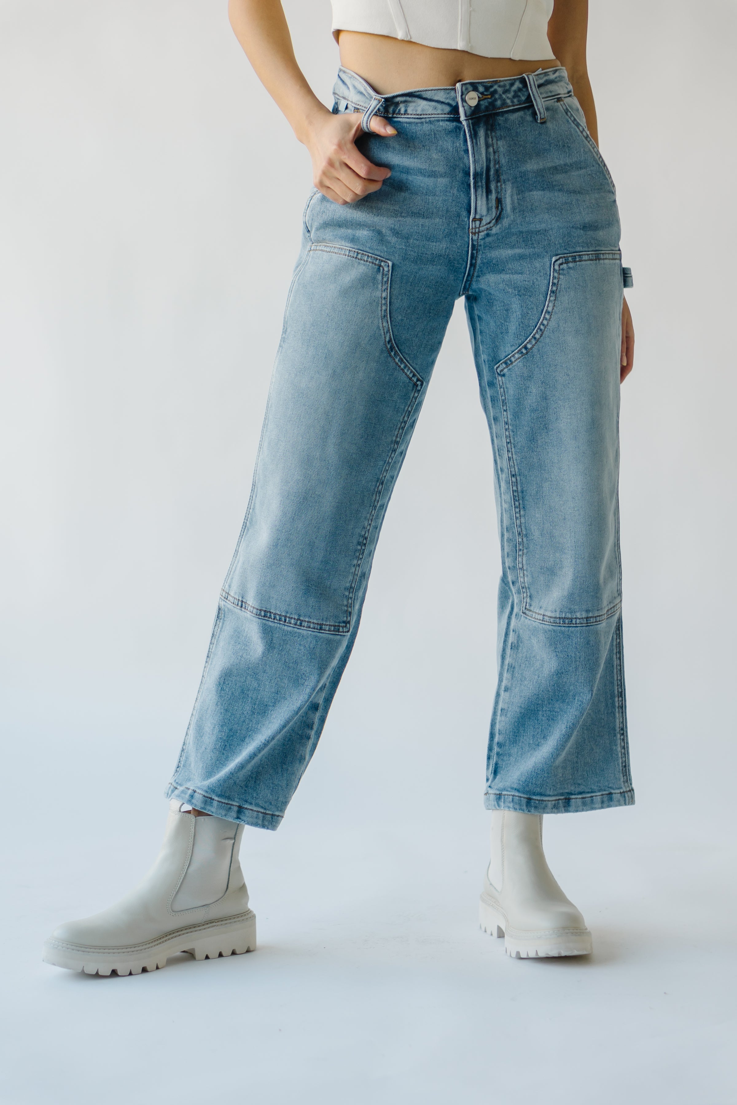 Lori Straight Leg Jeans / Blue