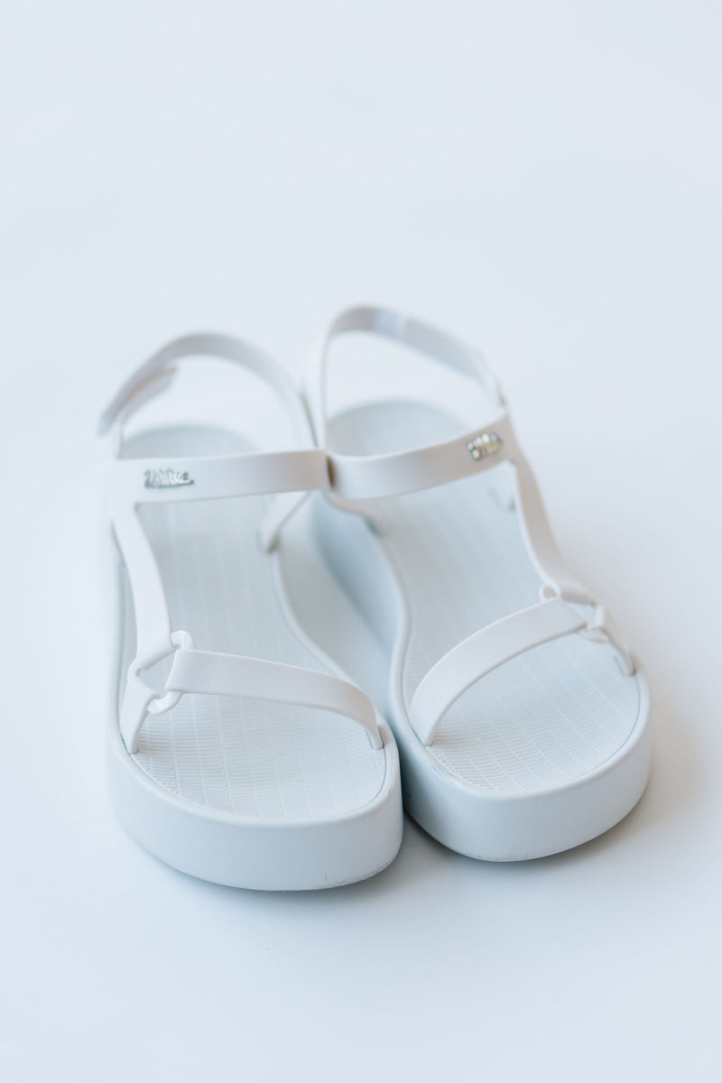 Melissa: Sun Downtown Platform in White (SHIPS IN 1 WEEK)