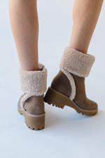 Dolce Vita: Hug H2O Boots in Mushroom Suede