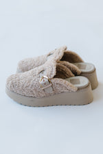 Dolce Vita: Lelani Plush Flat in Natural Plush