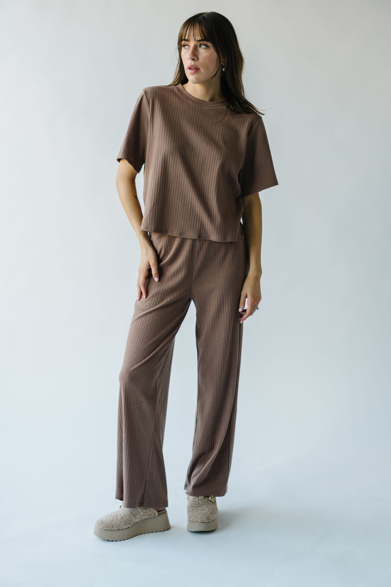 The Embury Textured Set in Mocha