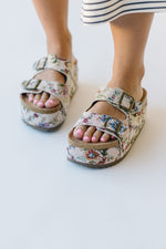 The Wannabe Platform Sandal in Sand Floral