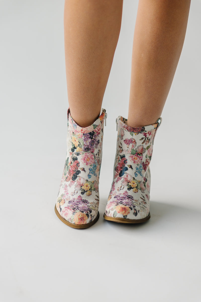 Chinese Laundry: Unite Western Bootie in White Floral