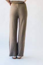 The Burnaby Straight Leg Pant in Mocha