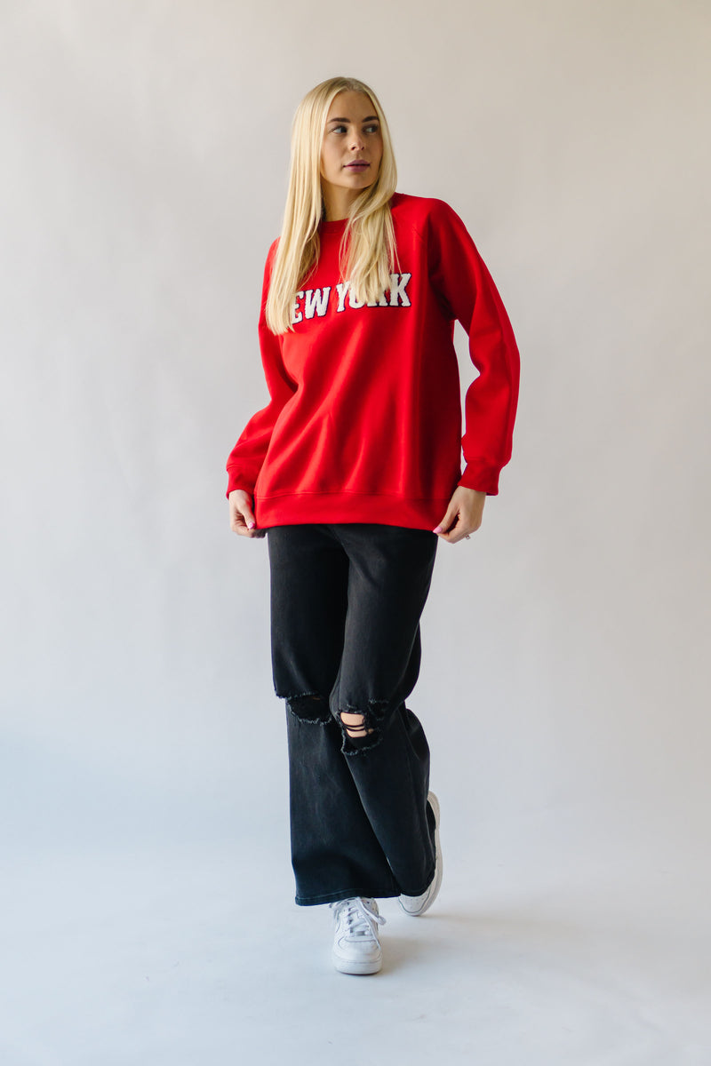 The New York Raglan Sweatshirt in Red