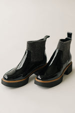 Dolce Vita: Saline H20 Booties in Midnight