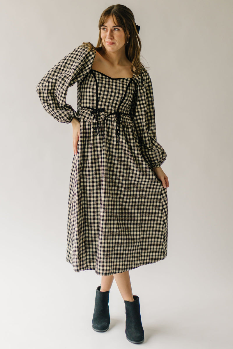 The Bramsen Sweetheart Detail Midi Dress in Black Gingham