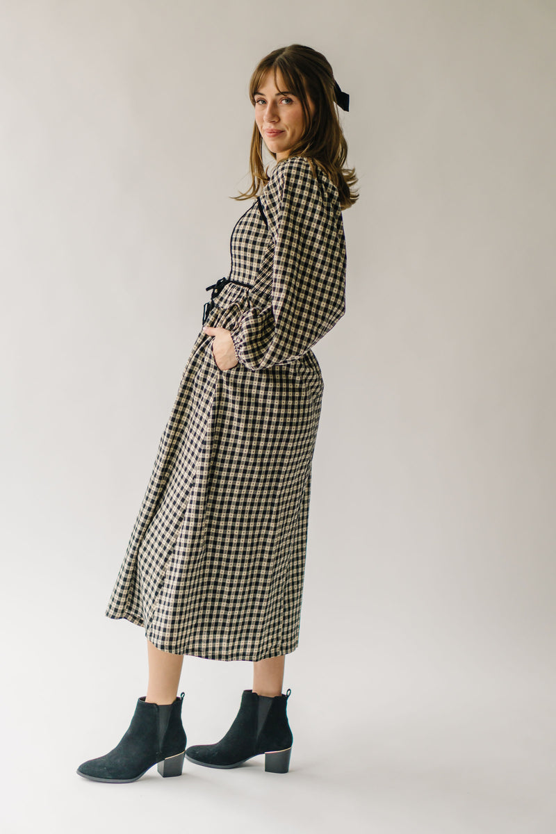 The Bramsen Sweetheart Detail Midi Dress in Black Gingham