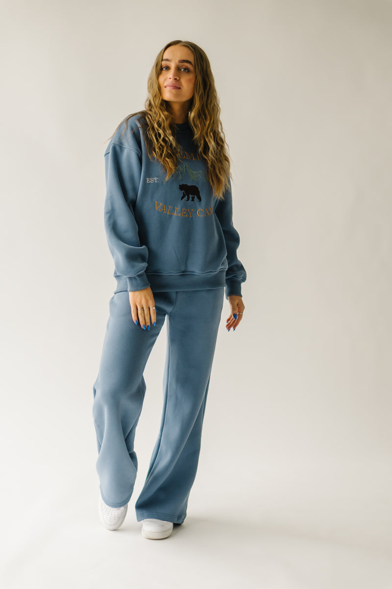 The Yosemite Graphic Pullover in Vintage Blue