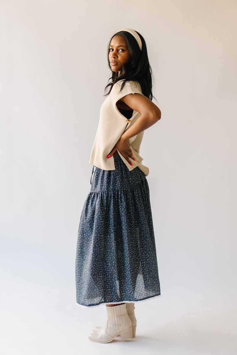 The Axelson Floral Printed Midi Skirt in Charcoal