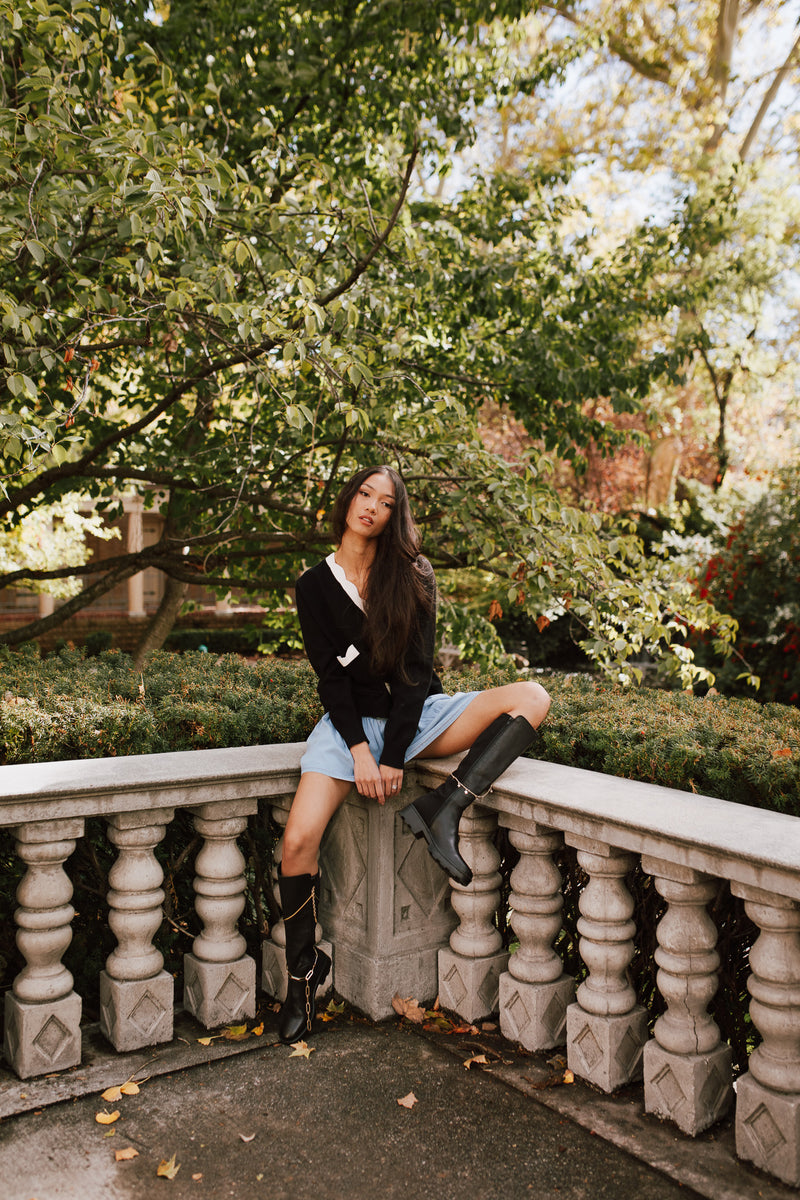 The Lucero Scallop Detail Cardigan in Black