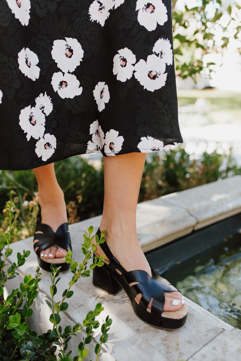 The Paschal Heel in Black