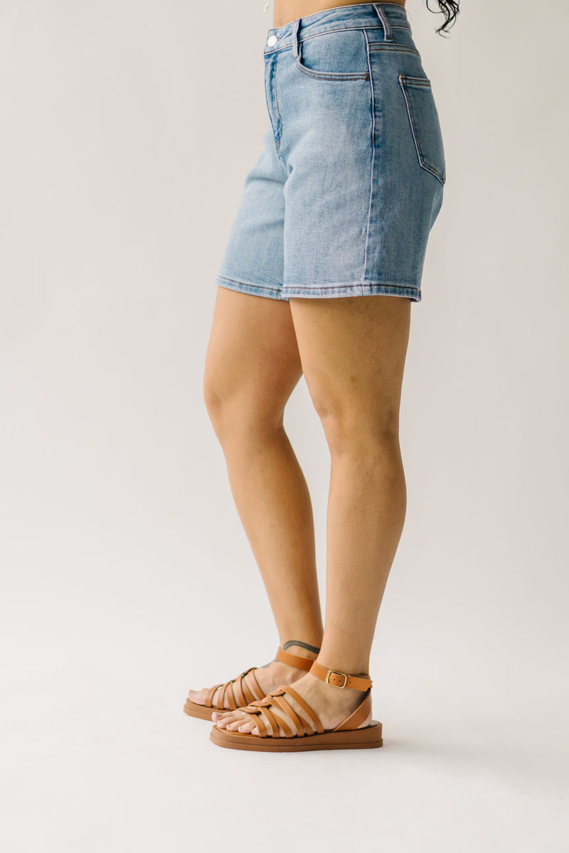 The Wagler Bermuda Mom Short in Medium Denim