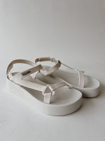 Melissa: Sun Downtown Platform in White (SHIPS IN 1 WEEK)