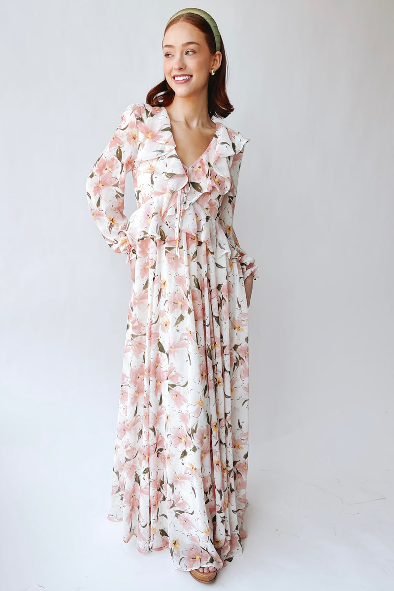 The Yarnish Flowy Ruffle Floral Maxi Dress in Cream – Piper & Scoot