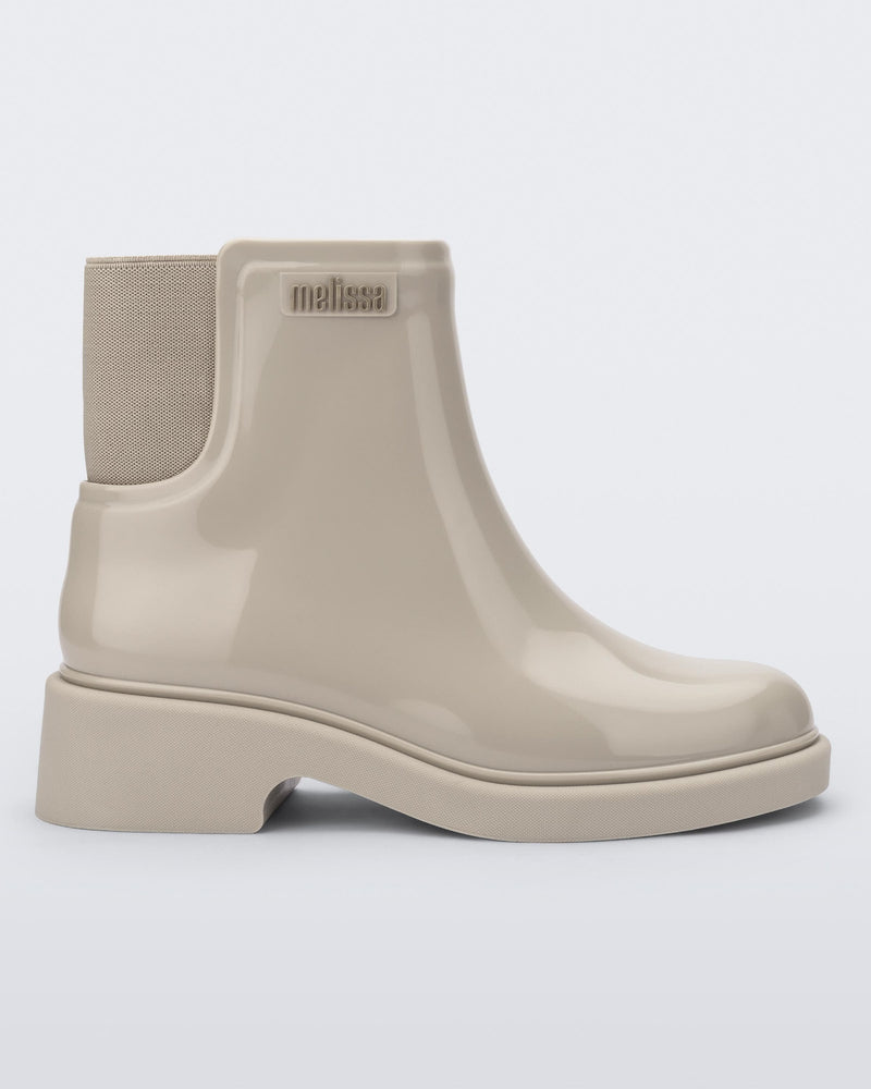 Melissa: Chelsea Boot in Beige