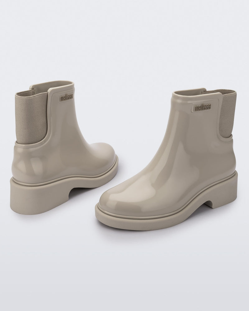 Melissa: Chelsea Boot in Beige