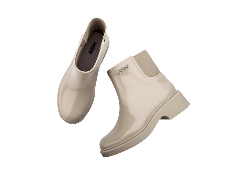 Melissa: Chelsea Boot in Beige