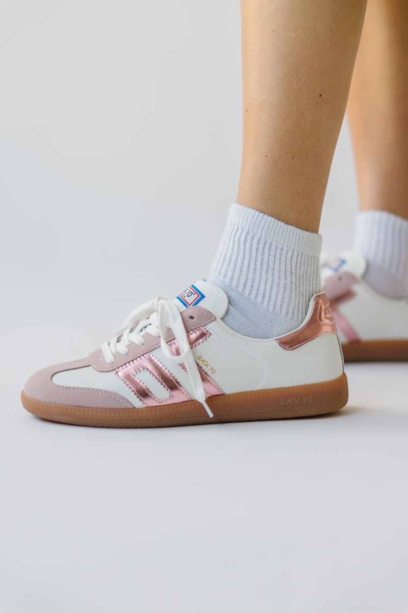 Back70: Cloud Sneakers in Pink