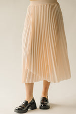 The Trevin Pleated Midi Skirt in Blush
