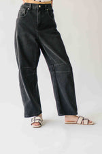 The Annie Slouchy Barrel Jean in Black
