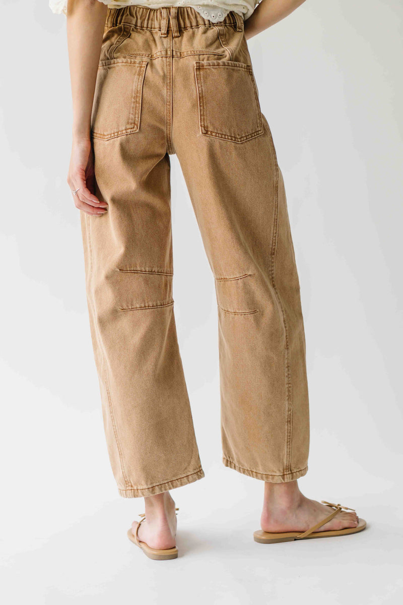 The Annie Slouchy Barrel Jean in Light Rust