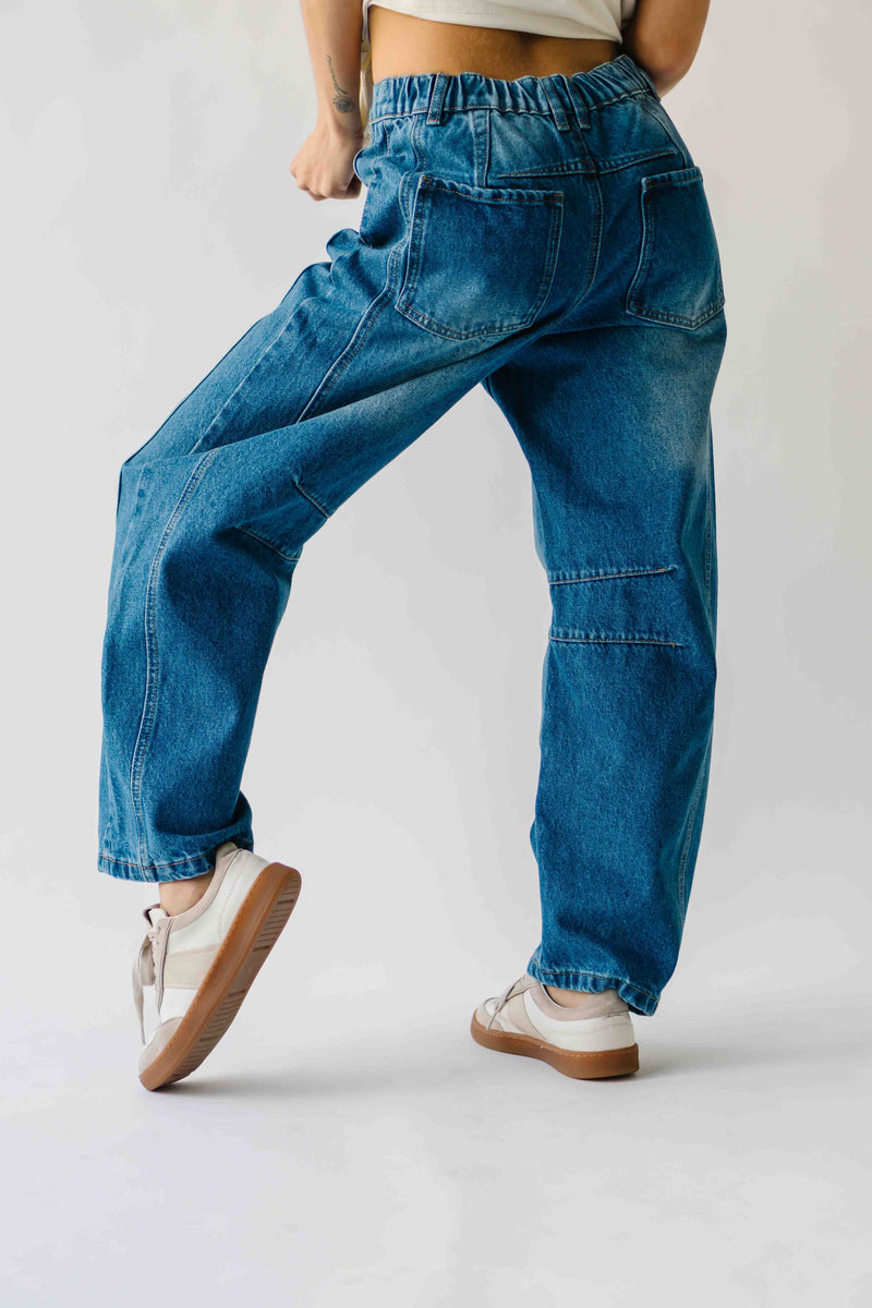 The Annie Slouchy Barrel Jean in Medium Wash