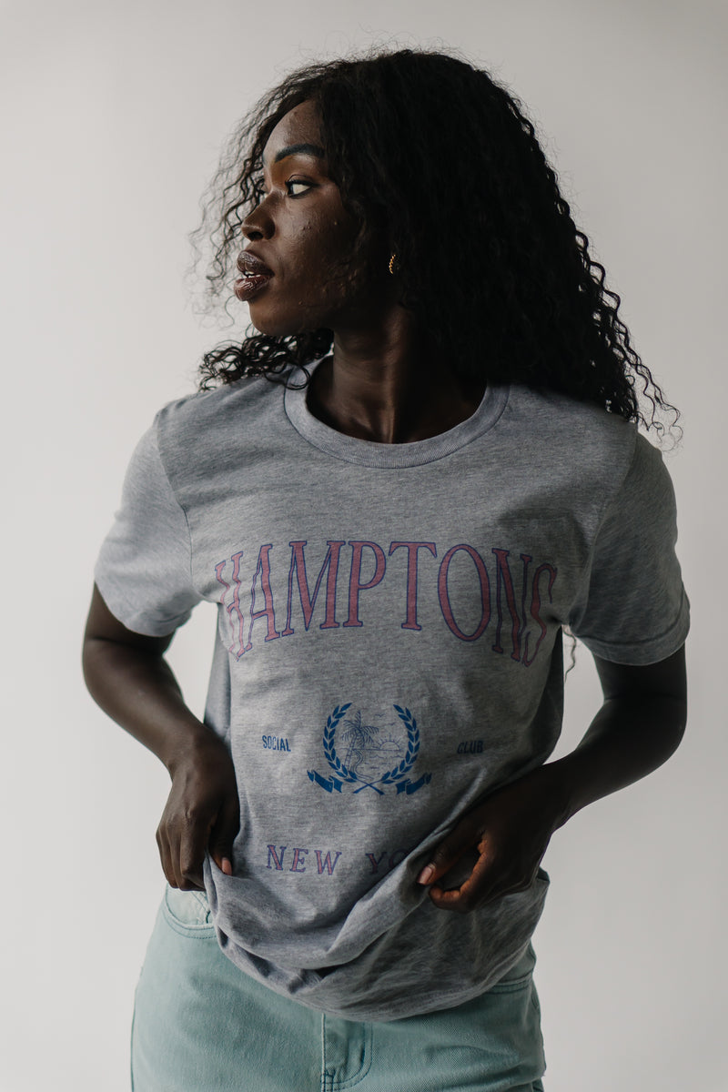 The Hamptons Graphic Tee in Heather Grey – Piper & Scoot