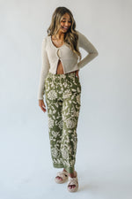 The Cormier Floral Pant in Moss Green