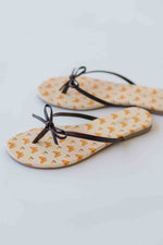 Seychelles: Wish List II Sandal in Brown + Butterfly