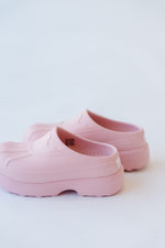 SOREL: Caribou™ Clog in Vintage Pink