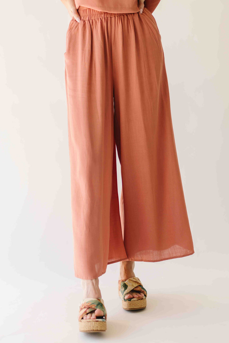 The Catarina Flowy Woven Set in Mauve