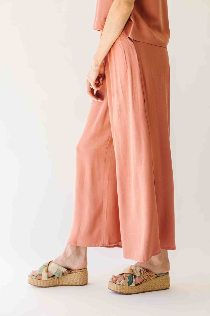 The Catarina Flowy Woven Set in Mauve