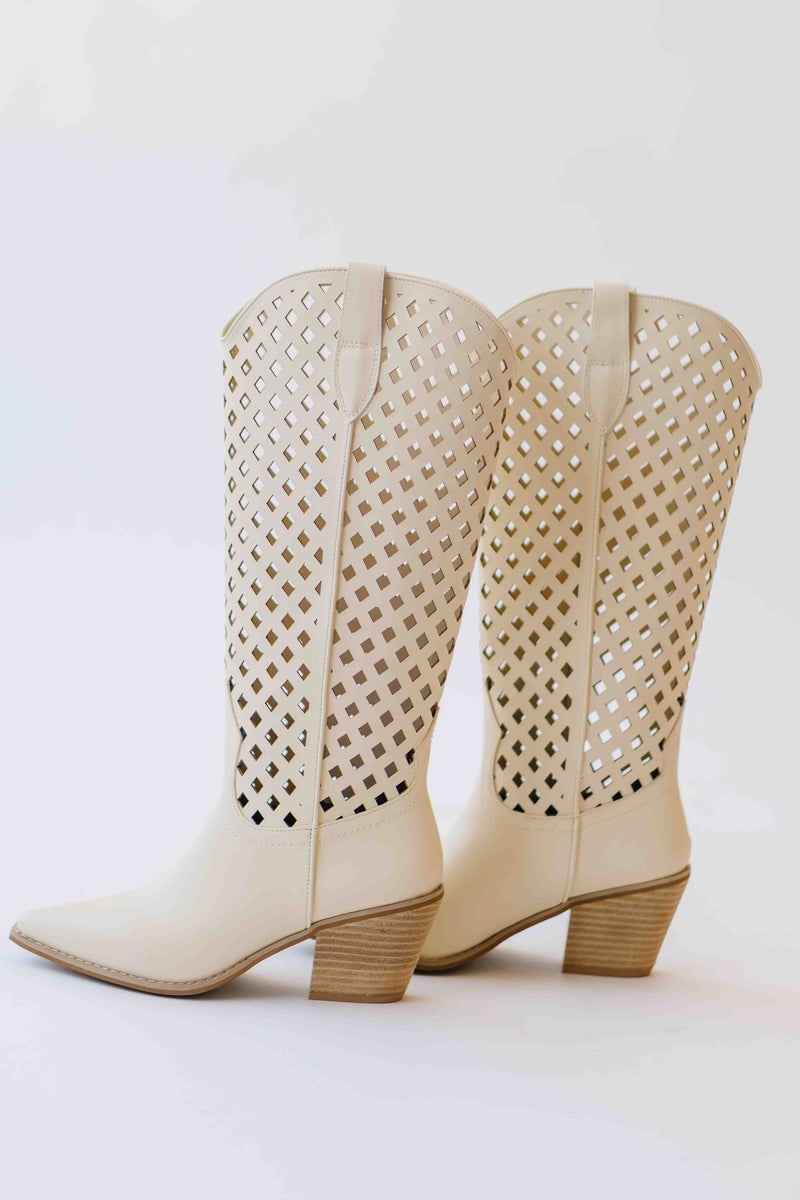 The Renwick Cut-Out Western Boot in Off White